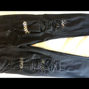 Black jeans with rips